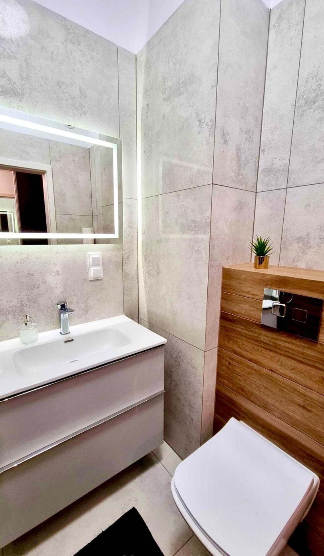 Hanza Tower De Lux Green Щецин Экстерьер фото